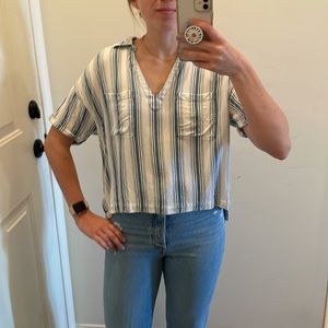Striped blue and white beachy shirt
